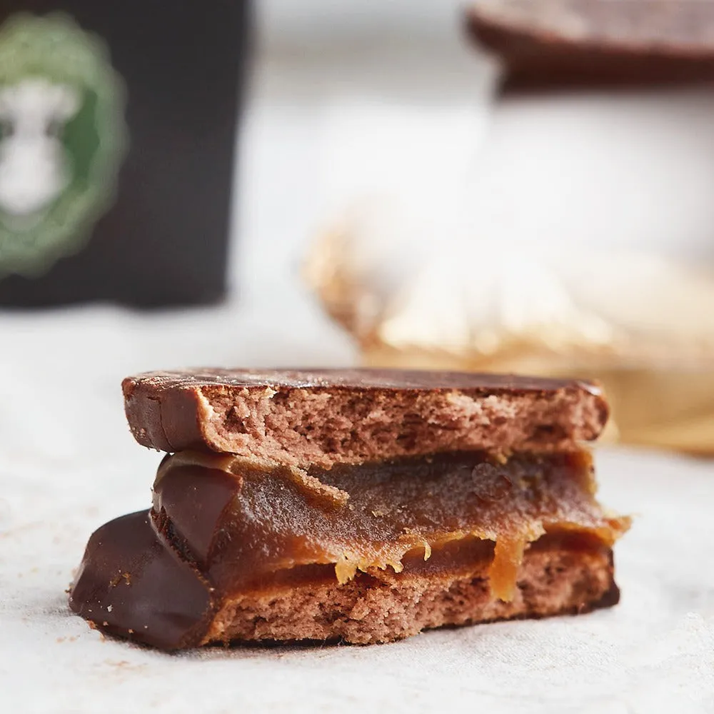 Vegan Alfajor - Bitter Chocolate Filled With Dulce de Leche By Felices Las Vacas x6 Units